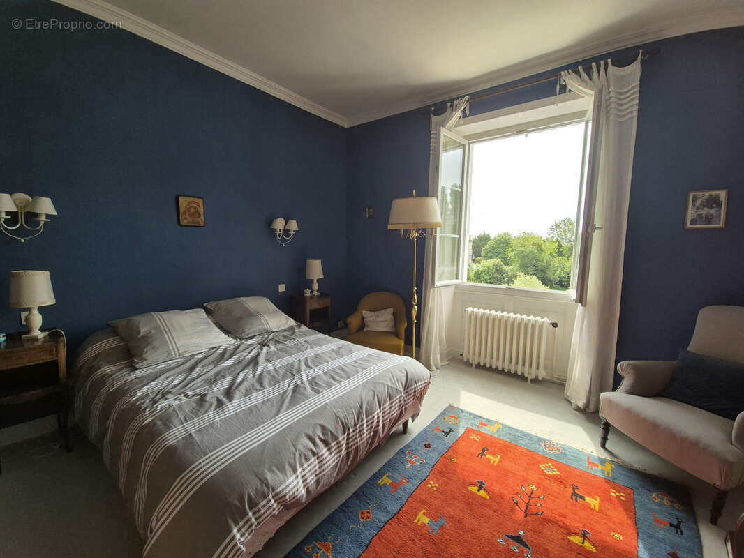 Maison à SABLE-SUR-SARTHE