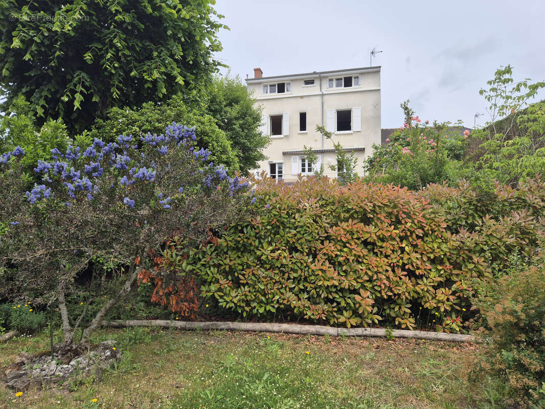 Maison à SABLE-SUR-SARTHE