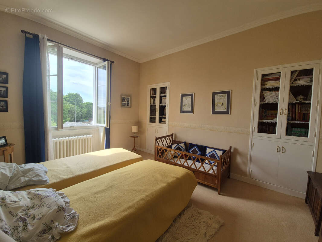 Maison à SABLE-SUR-SARTHE