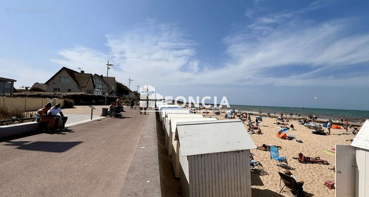 Appartement à COURSEULLES-SUR-MER