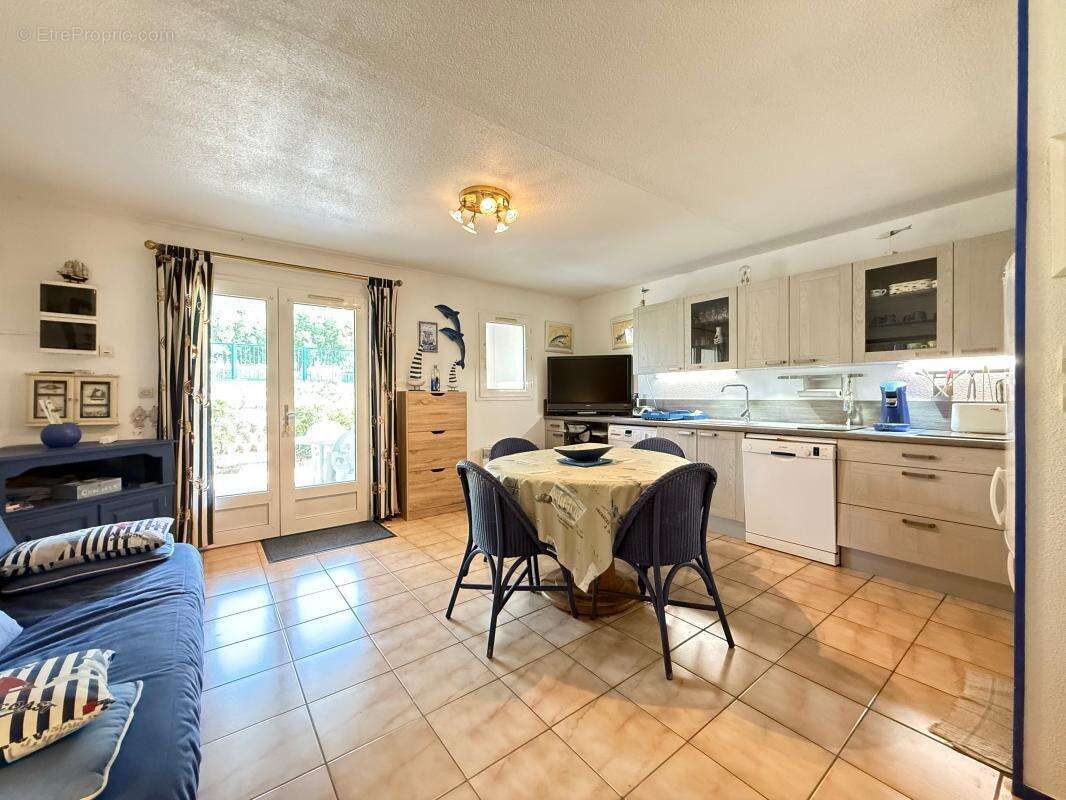 Maison à SAINT-PALAIS-SUR-MER