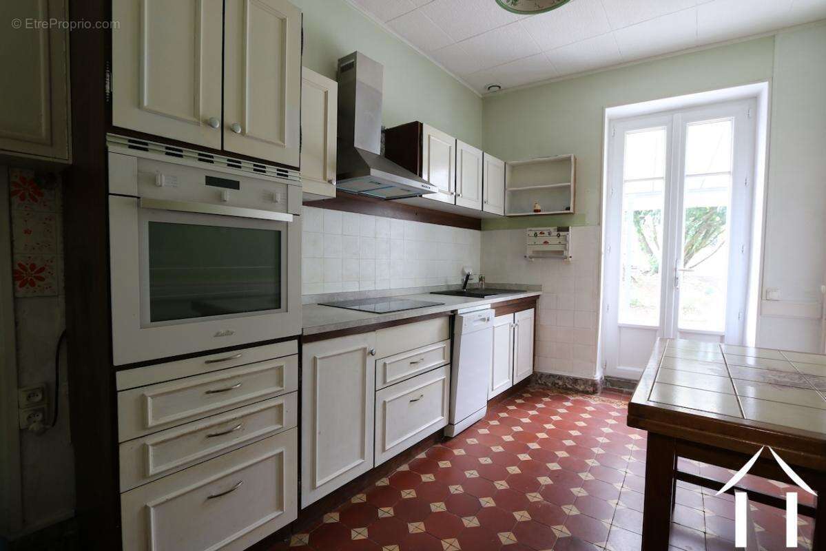 Maison à CHEILLY-LES-MARANGES