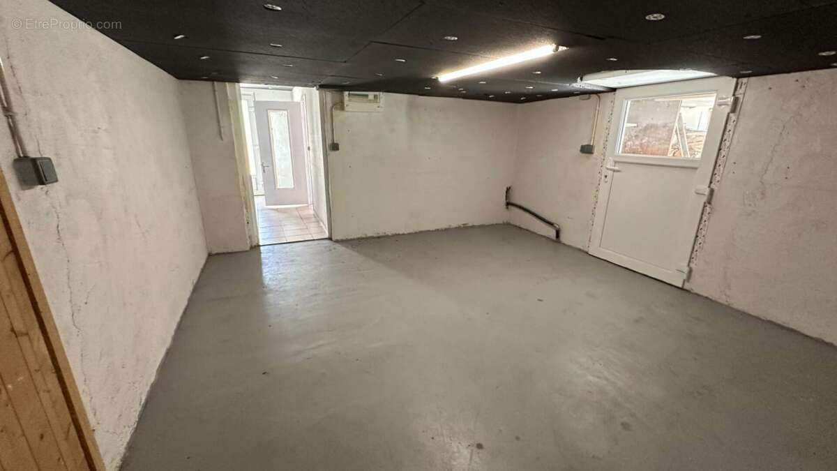 Maison à PONT-DE-ROIDE