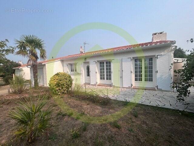 Maison à L&#039;AIGUILLON-SUR-VIE