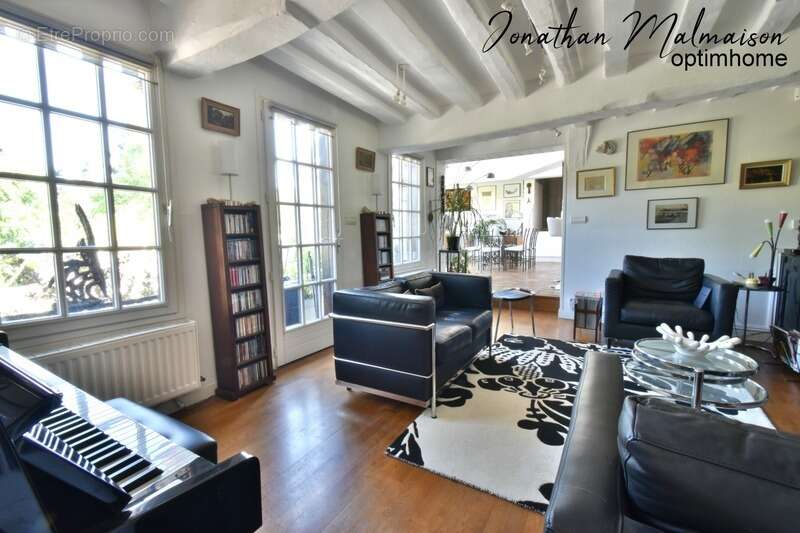 Maison à CONCHES-EN-OUCHE