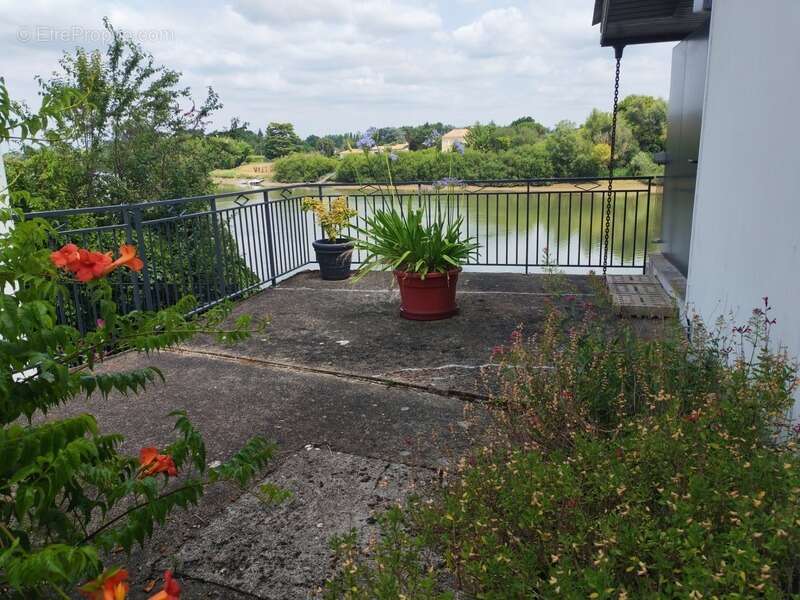 Maison à SAINT-JEAN-DE-BLAIGNAC