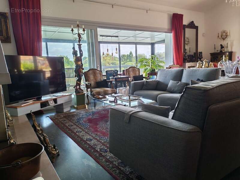 Maison à SAINT-JEAN-DE-BLAIGNAC