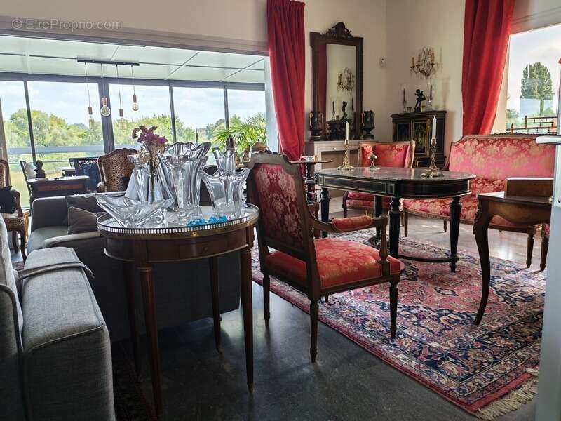 Maison à SAINT-JEAN-DE-BLAIGNAC