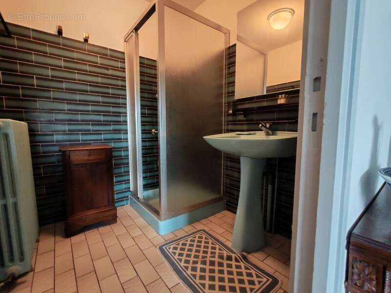 Maison à SAINT-JEAN-DE-BLAIGNAC