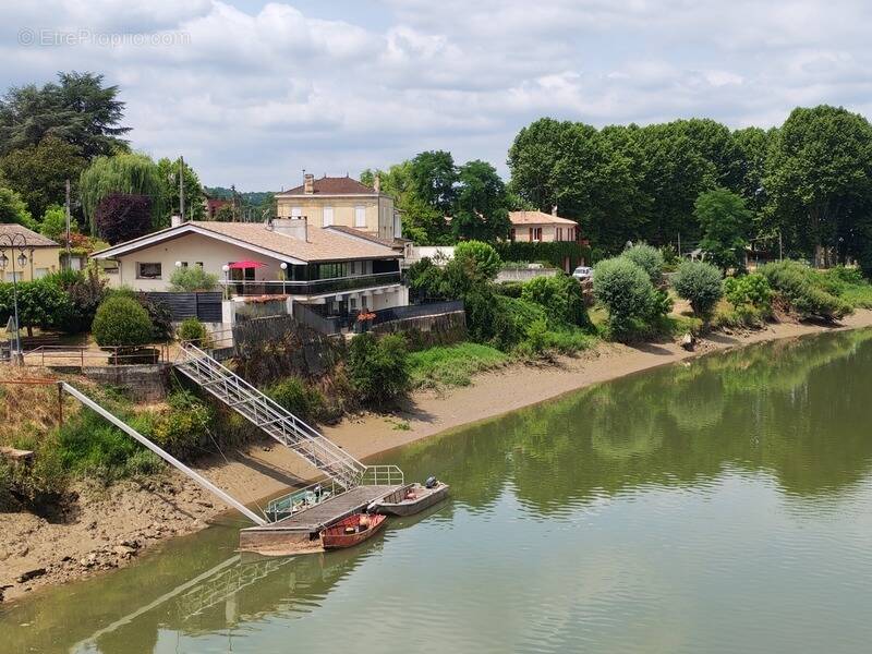 Maison à SAINT-JEAN-DE-BLAIGNAC