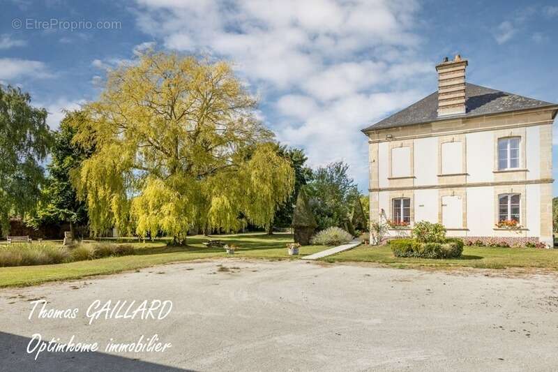 Maison à AUTHEUIL-AUTHOUILLET