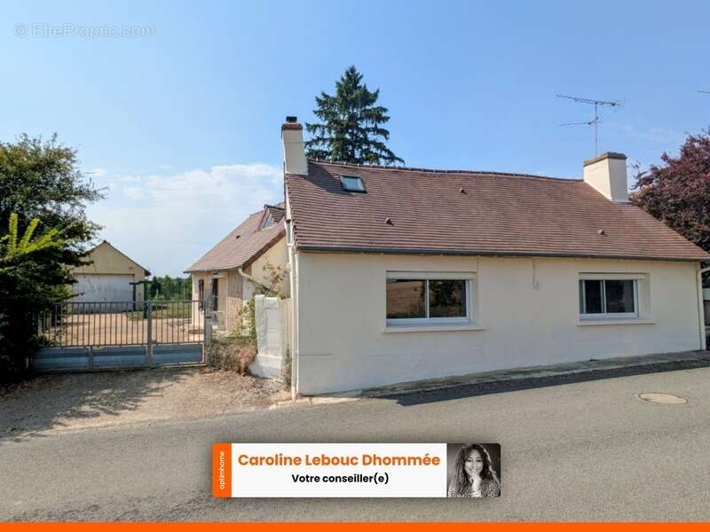 Maison à LA PERRIERE