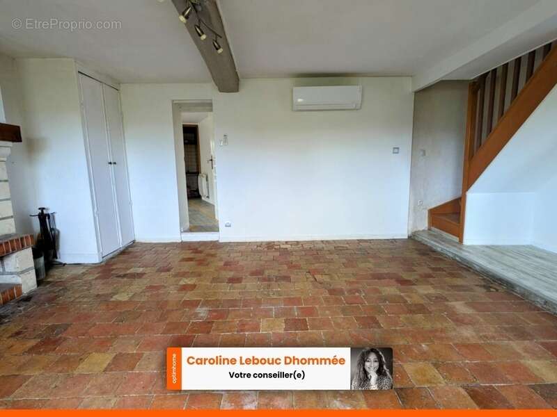 Maison à LA PERRIERE