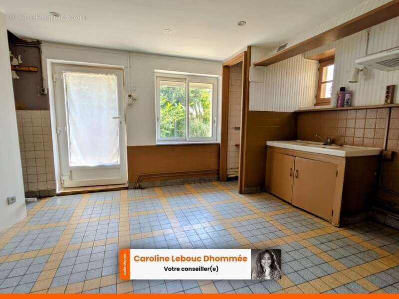 Maison à LA PERRIERE