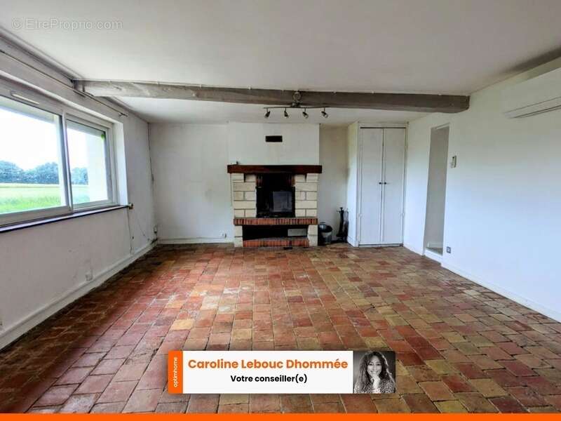 Maison à LA PERRIERE