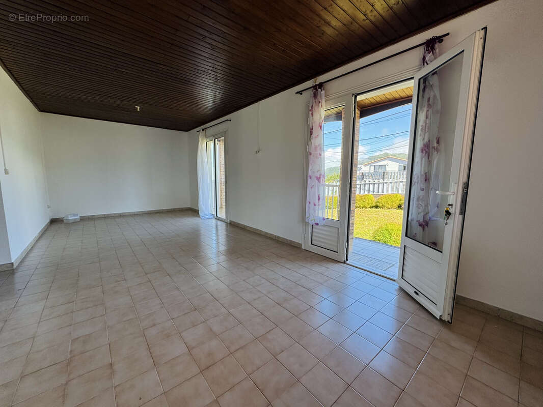 Maison à SAINT-JOSEPH