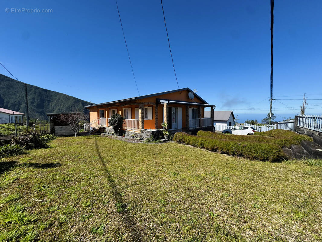 Maison à SAINT-JOSEPH