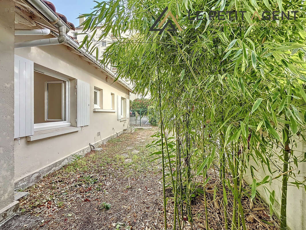 Maison à LE BOUSCAT