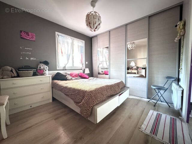 Maison à PEYROLLES-EN-PROVENCE