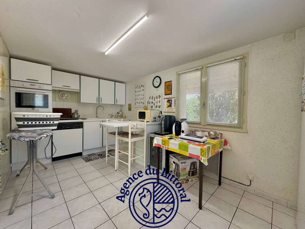 Maison à VAUX-SUR-MER