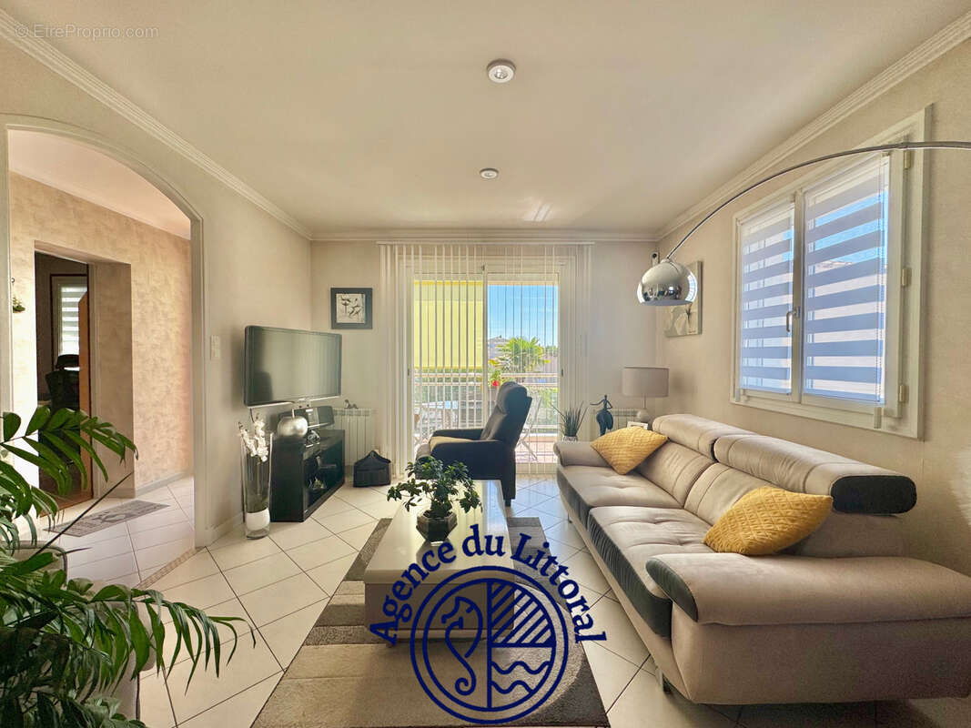 Maison à VAUX-SUR-MER