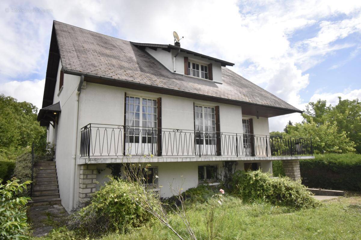 Maison à COSNE-COURS-SUR-LOIRE