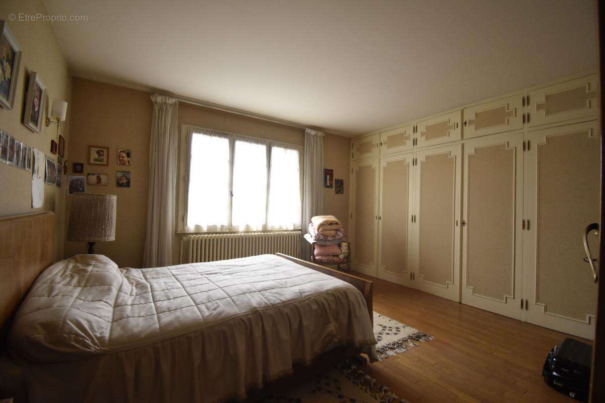 Maison à COSNE-COURS-SUR-LOIRE