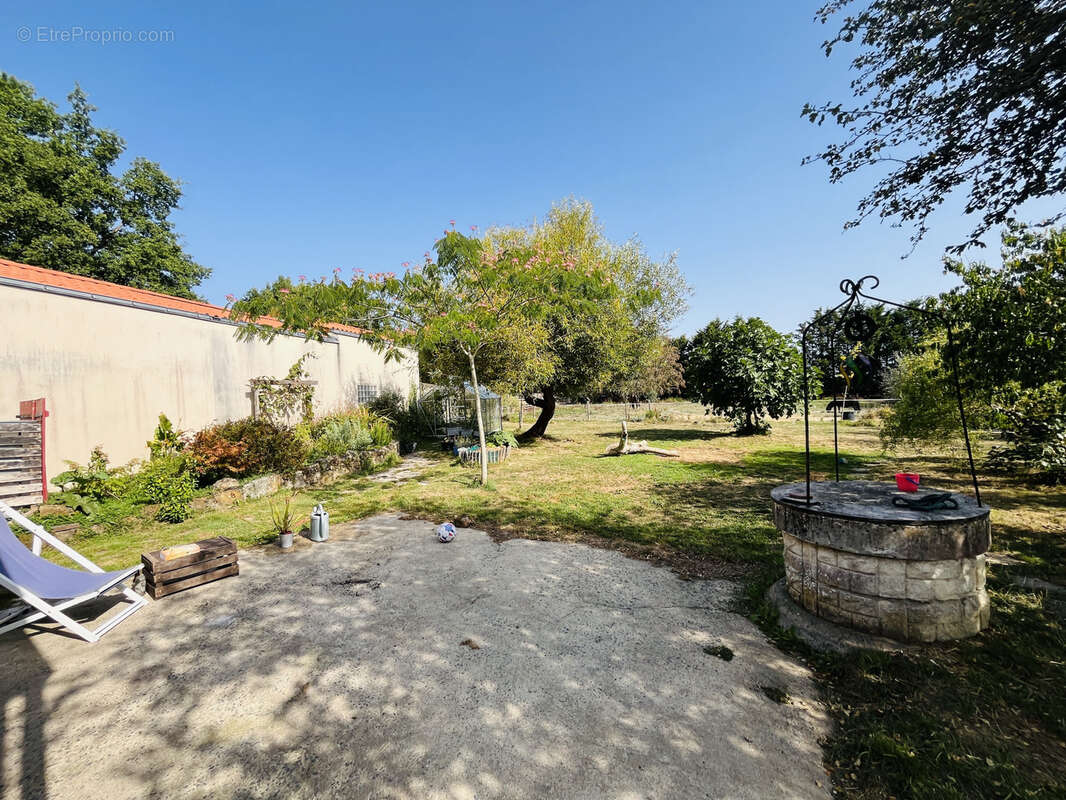 Maison à BAZOGES-EN-PAILLERS