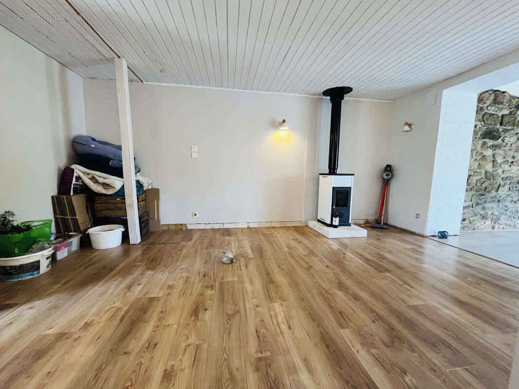 Maison à BAZOGES-EN-PAILLERS