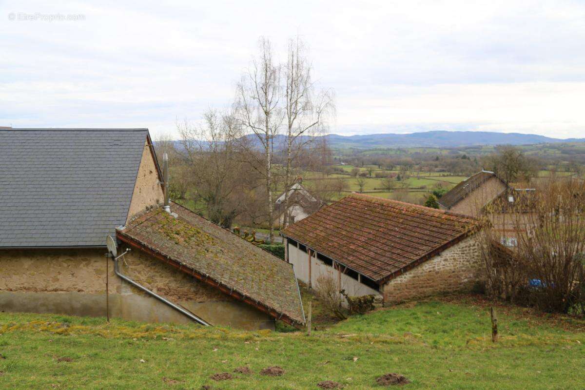 Maison à LA COMELLE