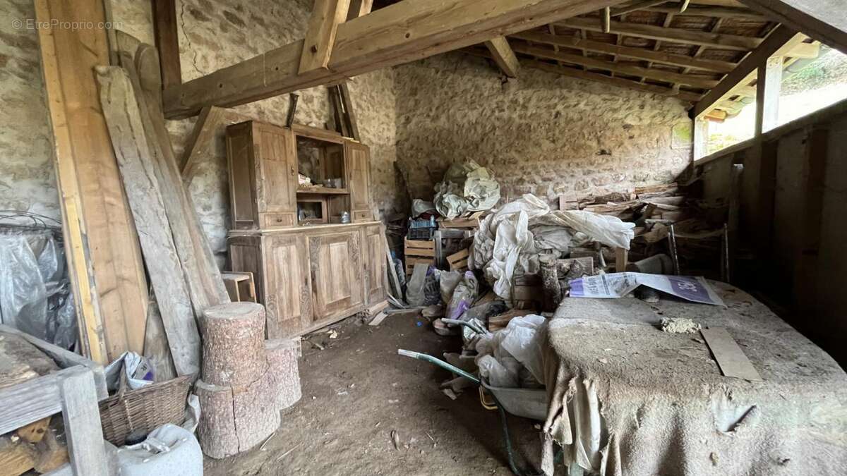 Maison à LA COMELLE