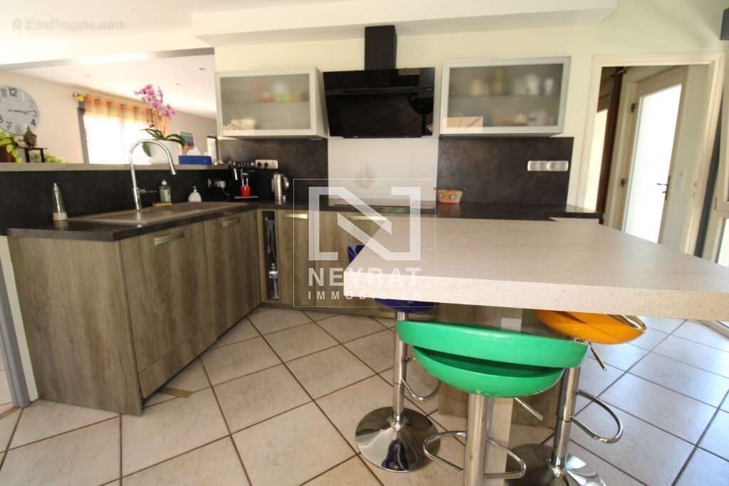 Maison à PIERRE-DE-BRESSE