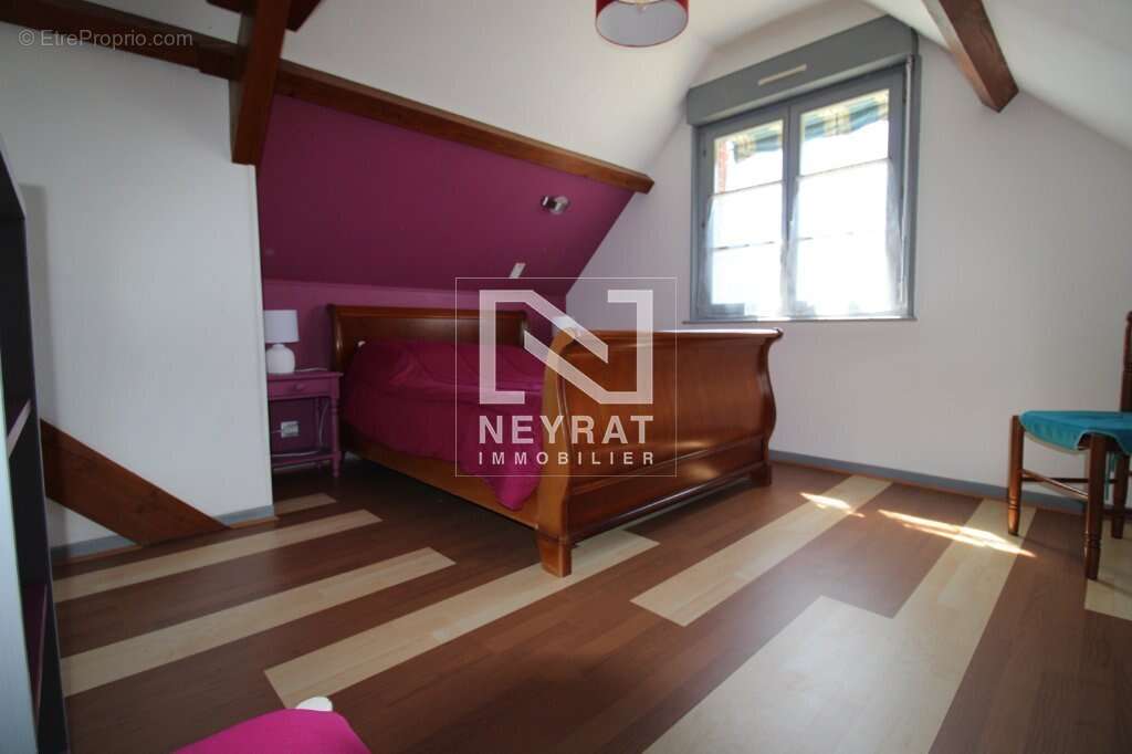 Maison à PIERRE-DE-BRESSE