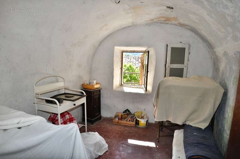 Appartement à MEAILLES