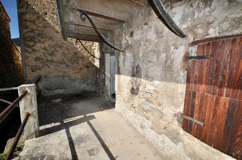 Appartement à MEAILLES