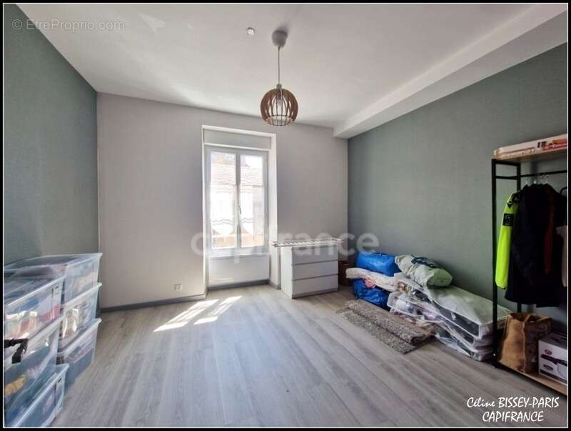 Maison à COURSON-LES-CARRIERES