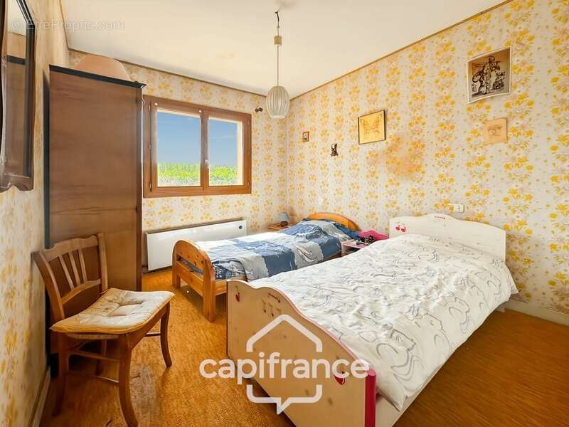 Maison à LA MOTTE-DE-GALAURE