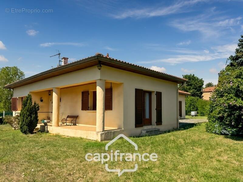 Maison à LA MOTTE-DE-GALAURE