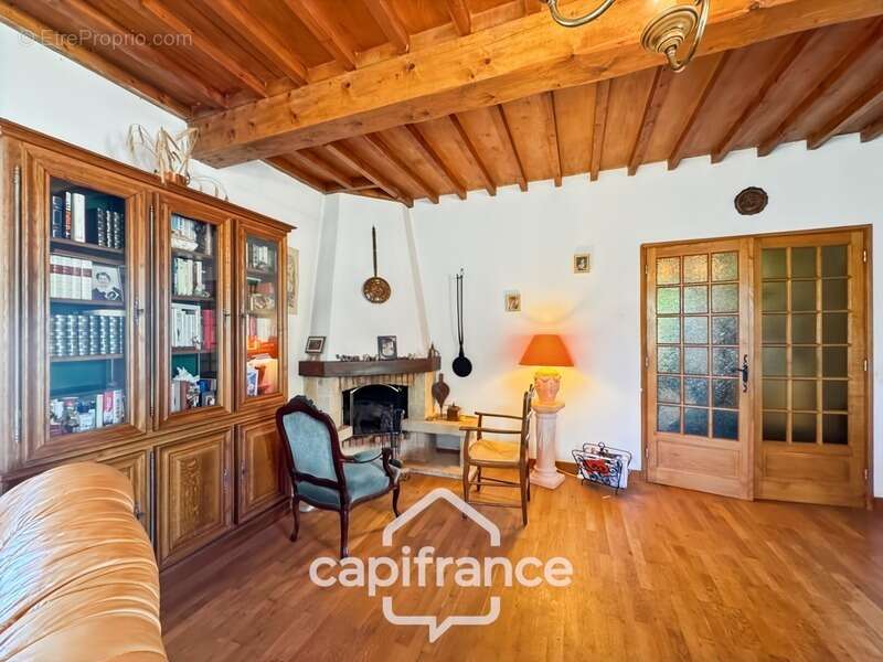 Maison à LA MOTTE-DE-GALAURE