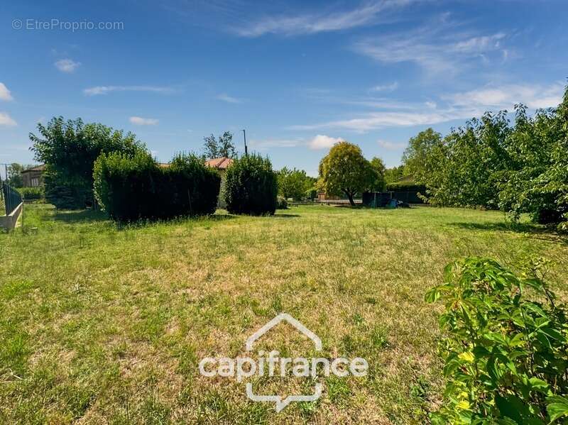 Maison à LA MOTTE-DE-GALAURE