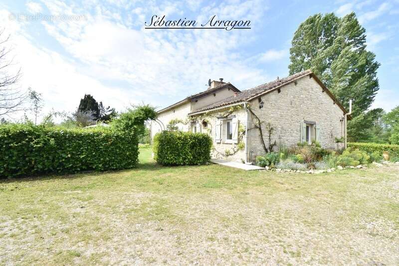 Maison à MONTAURIOL