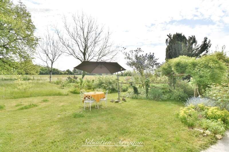 Maison à MONTAURIOL