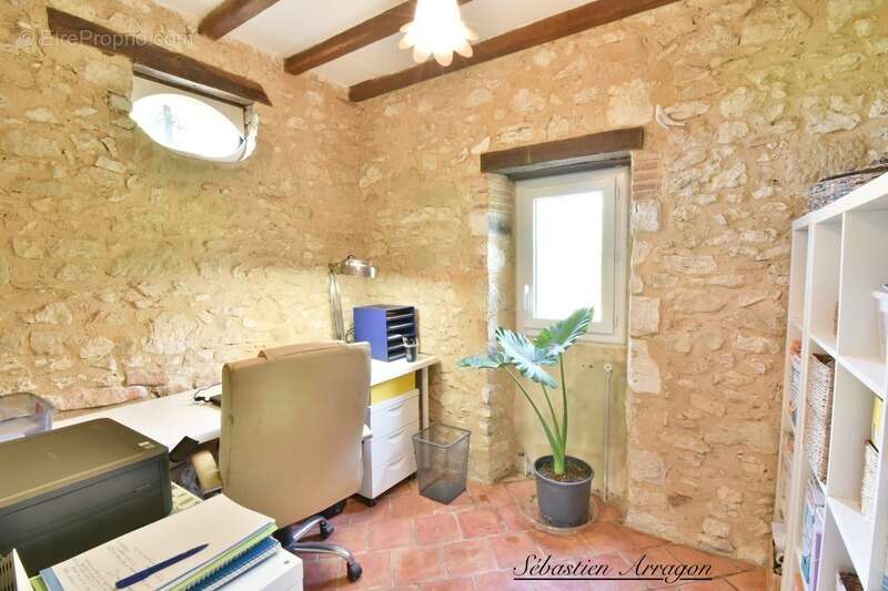 Maison à MONTAURIOL