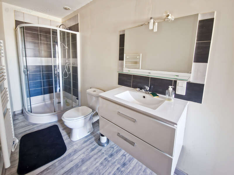 Maison à SAINT-JEAN-D&#039;ANGELY