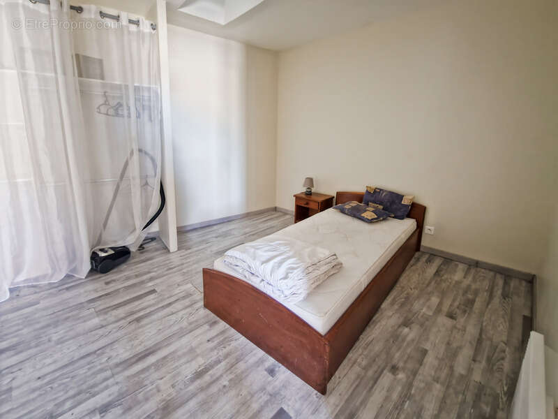 Maison à SAINT-JEAN-D&#039;ANGELY