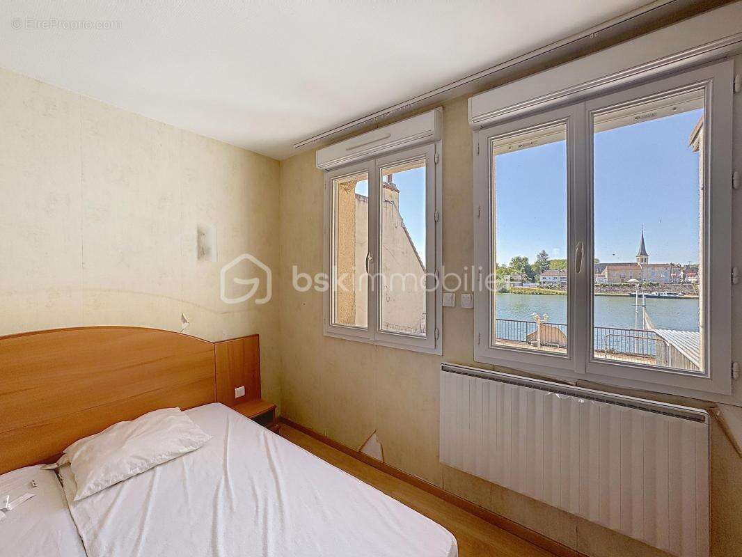 Appartement à SAINT-JEAN-DE-LOSNE