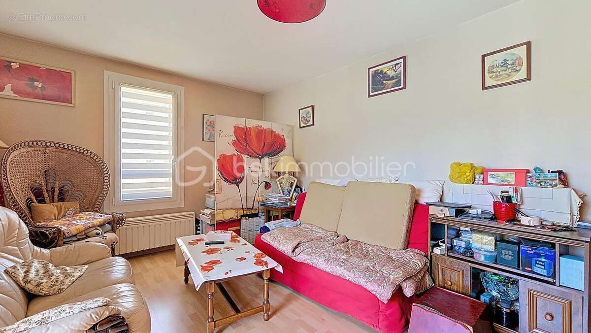 Appartement à EMERAINVILLE