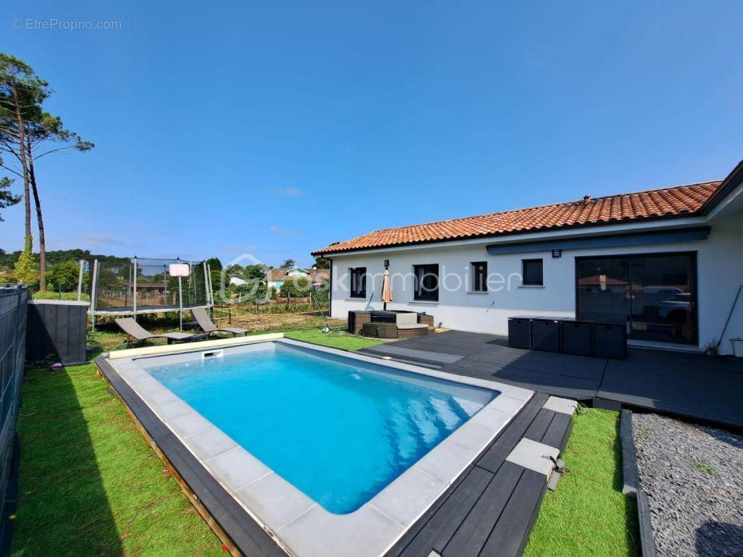 Maison à VIELLE-SAINT-GIRONS