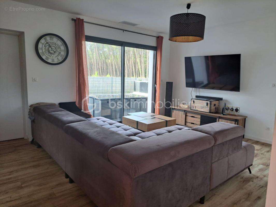 Maison à VIELLE-SAINT-GIRONS