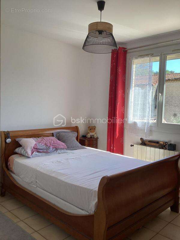 Maison à BAGNOLS-SUR-CEZE